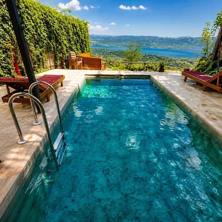 Hobbit Fairy-tale House With Private Pool